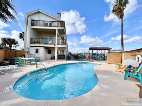 226 W Houston Street Port Isabel TX 78578