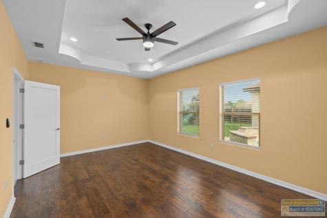 914 Palm Boulevard Laguna Vista TX 78578