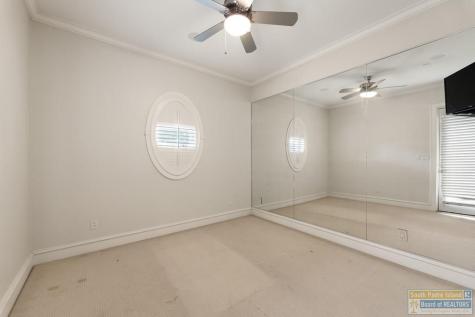 245 Calle Jacaranda Brownsville TX 78520