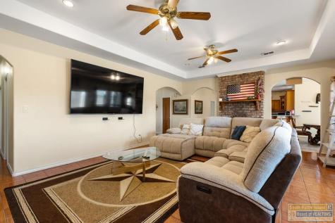 168 N San Roman Bayview TX 78566