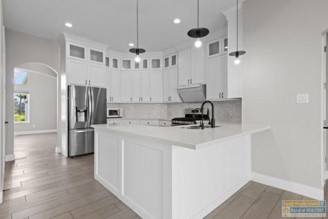60 Whooping Crane Drive Laguna Vista TX 78578