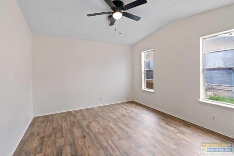 129 Spencer Court Harlingen TX 78550