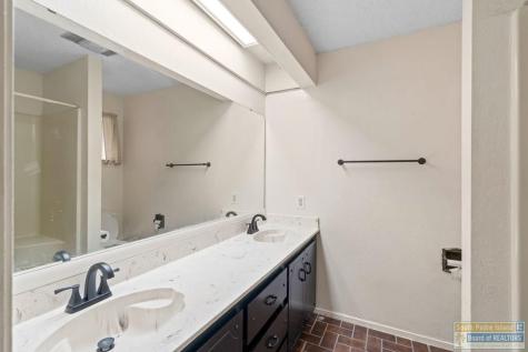 129 Spencer Court Harlingen TX 78550