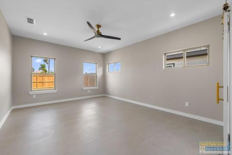 2742 Juan Castillo Avenue Port Isabel TX 78578
