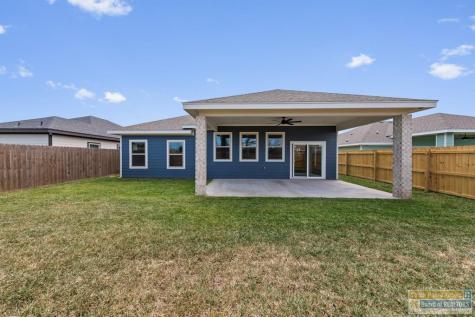 2742 Juan Castillo Avenue Port Isabel TX 78578