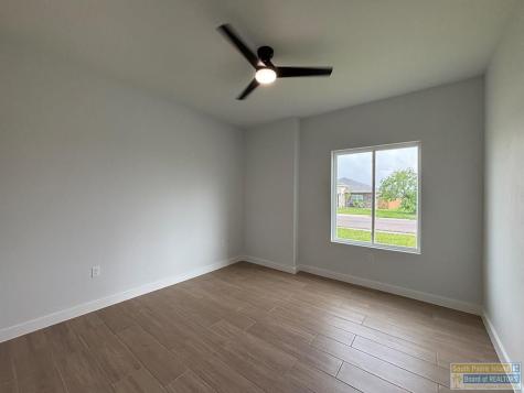 3032 Eliseo Villarreal Avenue Port Isabel TX 78578