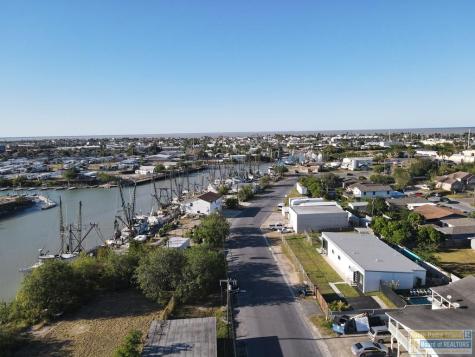 711 W South Shore Port Isabel TX 78578