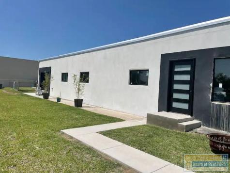 711 W South Shore Port Isabel TX 78578