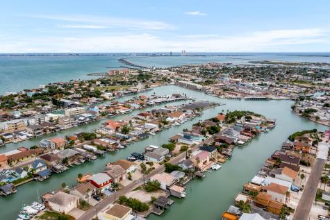 1009 Bass Avenue Port Isabel TX 78578
