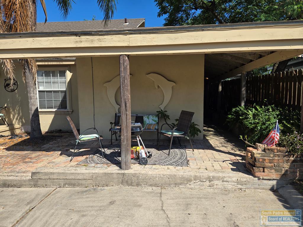 906 W Polk Port Isabel TX 78578
