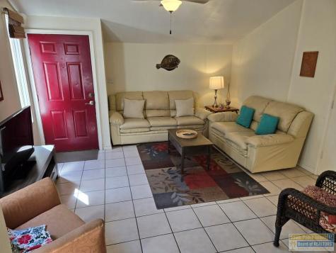 906 W Polk Port Isabel TX 78578