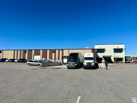 848 S 2000 W Syracuse UT 84075