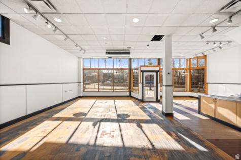 859 E 900 S Salt Lake City UT 84105