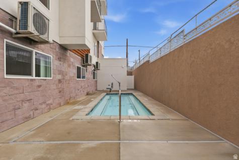 2085 N. Main Street N Sunset UT 84015