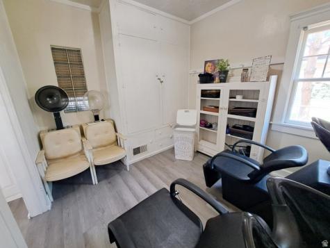 221 N 100 E Roosevelt UT 84066