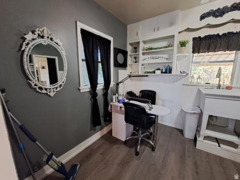 221 N 100 E Roosevelt UT 84066