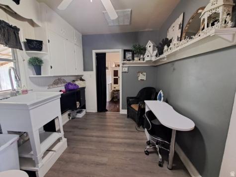 221 N 100 E Roosevelt UT 84066