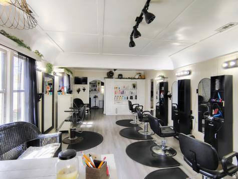 221 N 100 E Roosevelt UT 84066