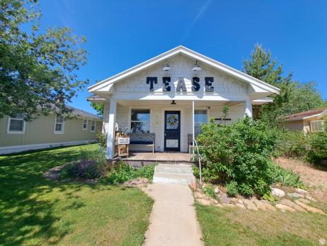 221 N 100 E Roosevelt UT 84066