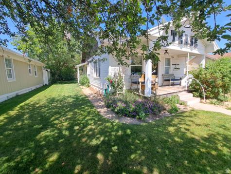 221 N 100 E Roosevelt UT 84066