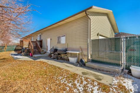 166 E 10600 S Sandy UT 84070