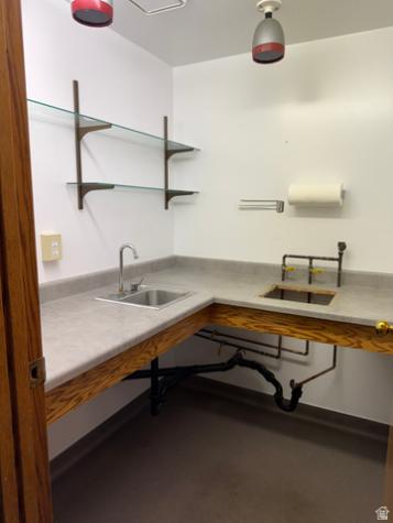 209 W 200 N Roosevelt UT 84066