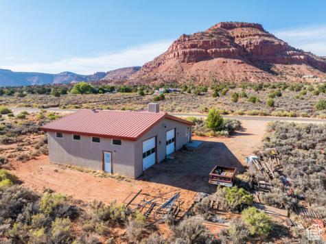 3976 E Juniper Cliffs Drive Kanab UT 84741
