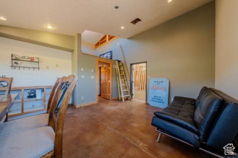 3976 E Juniper Cliffs Drive Kanab UT 84741