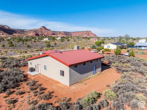 3976 E Juniper Cliffs Drive Kanab UT 84741