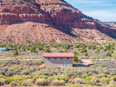 3976 E Juniper Cliffs Drive Kanab UT 84741