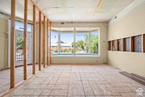 1826 E 2700 S Millcreek UT 84106