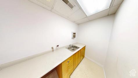 164 E 5900 S Murray UT 84107