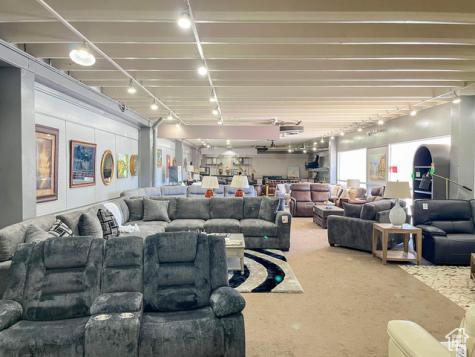 174 W 200 N Cedar City UT 84721