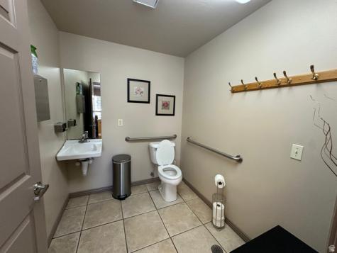 184 E 5900 S Murray UT 84107