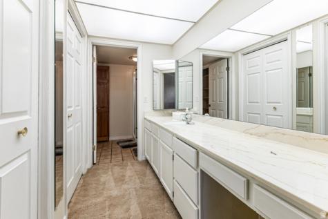 5839 S Waterbury Drive E Holladay UT 84121