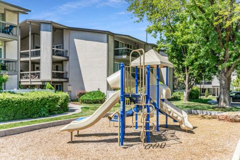 5839 S Waterbury Drive E Holladay UT 84121