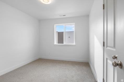 231 W 1160 N Tooele UT 84074