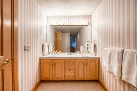 8200 Royal Street Park City UT 84060