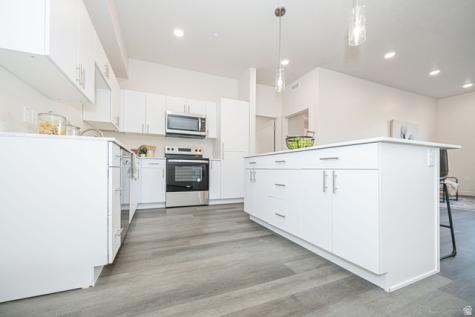 155 E 900 S Ogden UT 84404