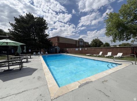 5770 S 900 E Murray UT 84121