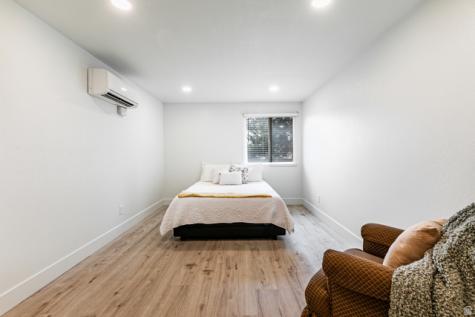 530 S 400 E Salt Lake City UT 84111