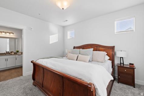 937 W Big Ben Lane Saratoga Springs UT 84045