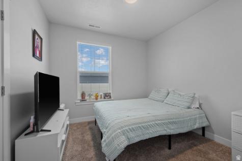 1997 N 3410 W Lehi UT 84043