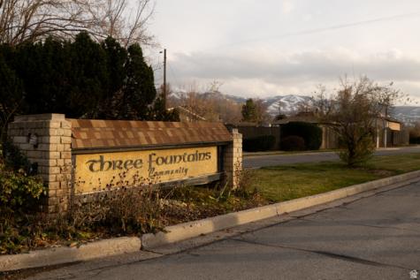 323 S Peach Lane Bountiful UT 84010