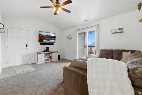 8083 N Ridge Loop E Eagle Mountain UT 84005