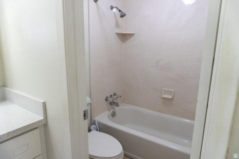 450 E Creekside Circle Murray UT 84107