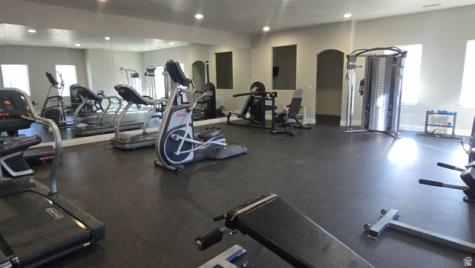 90 E Resaca Drive Sandy UT 84070