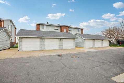 5273 S 2800 W Roy UT 84067