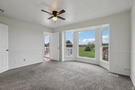 5273 S 2800 W Roy UT 84067