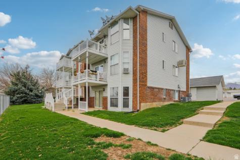5273 S 2800 W Roy UT 84067